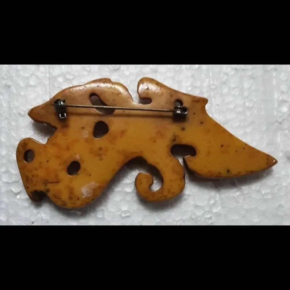 BAKELITE 1930s Vintage Marbled Butterscotch RARE Carved Dragon Brooch Pin OOAK